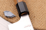 Couteau de chef 23cm japonais artisanal Hatsukokoro Chromax manche en teck