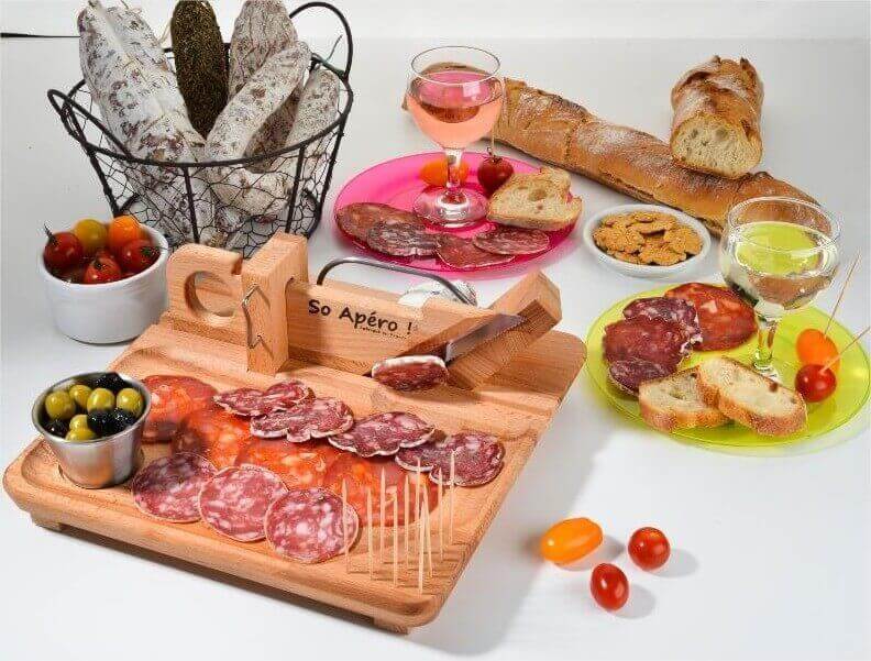 Guillotine à saucisson SO APERO ! 100% française + plateau intégré