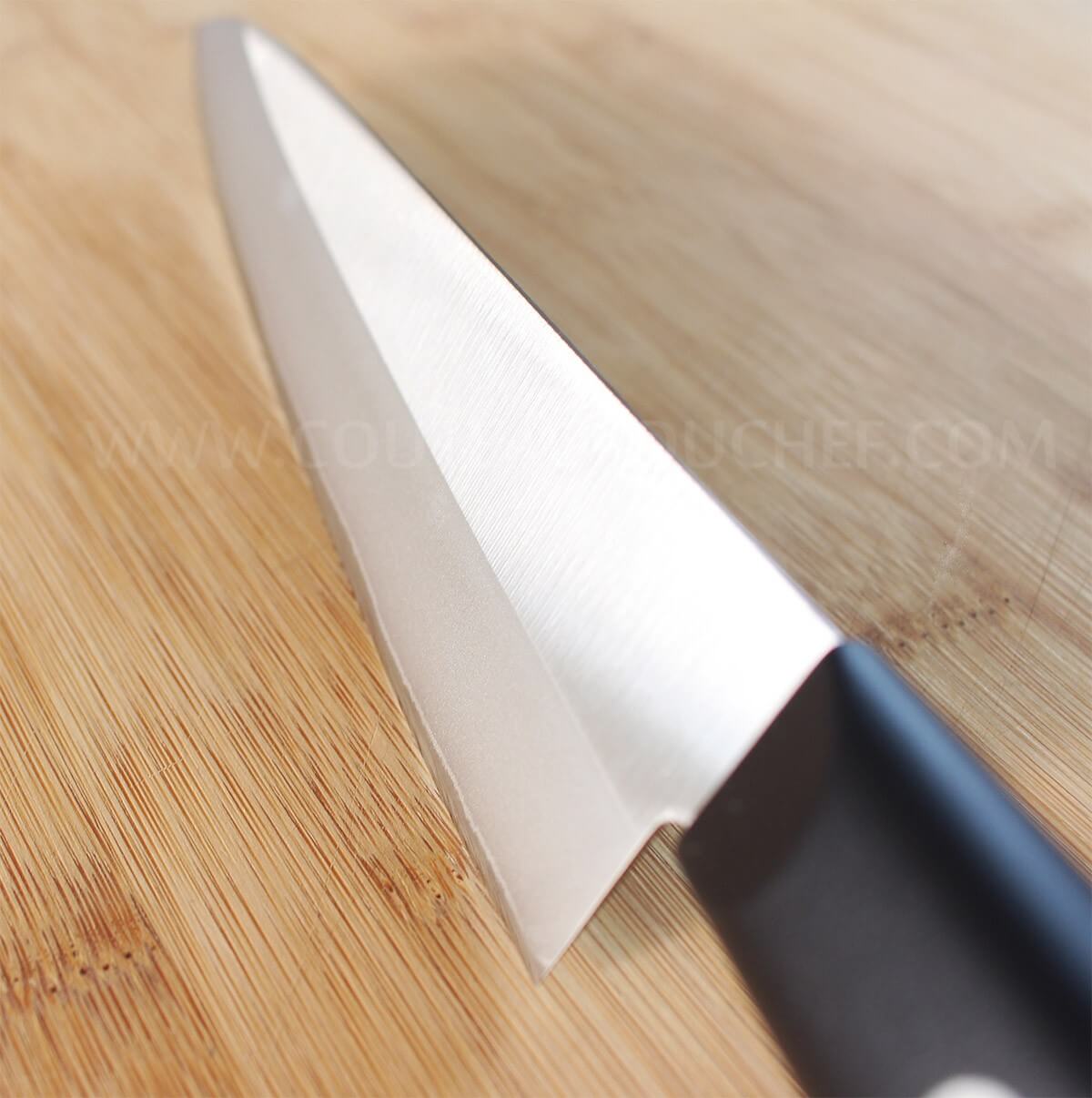 Couteau de chef japonais Tojiro DP Eco lame 18cm manche riveté