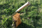 L'Opinel Géant n°13 lame 22cm virole tournante manche hêtre + lacet cuir
