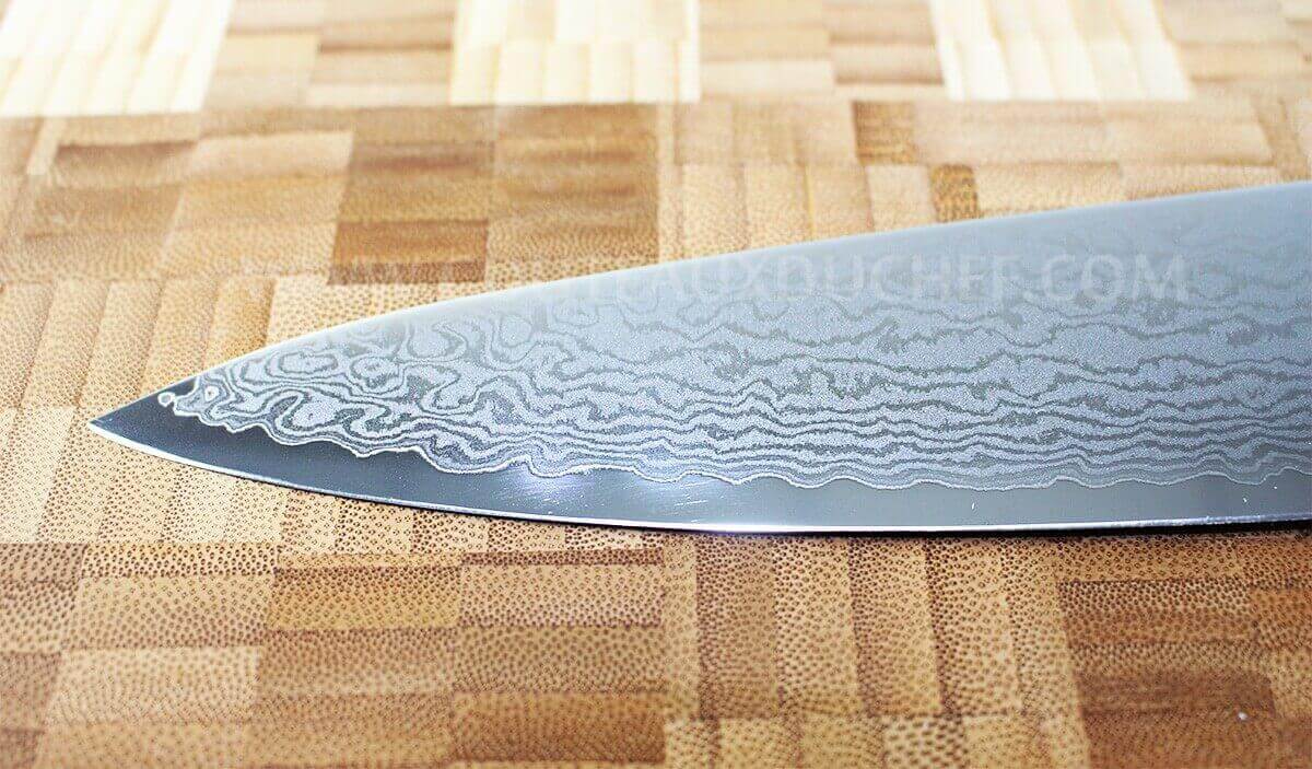 Couteau de chef japonais Yaxell RAN lame 20cm damas 69 couches