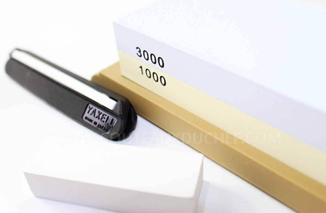 Pierre à aiguiser japonaise Yaxell grains 1000/3000 + 3 accessoires