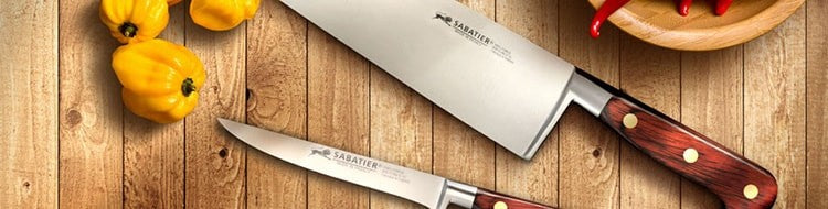 Couteau de chef SABATIER Saveur 100% forgé 25cm rivets laiton