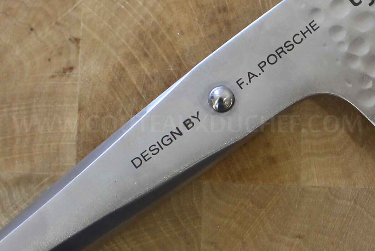 Couteau d'office Chroma Type 301 Design by F.A. Porsche martelé 8cm