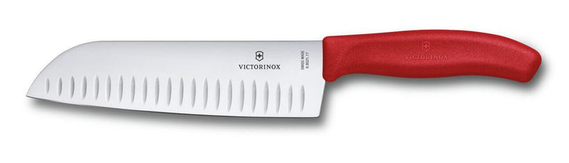 Couteau Santoku Victorinox SwissClassic rouge lame alvéolée 17cm