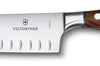 Couteau Santoku Victorinox Grand Maître Wood forgé 17cm manche érable