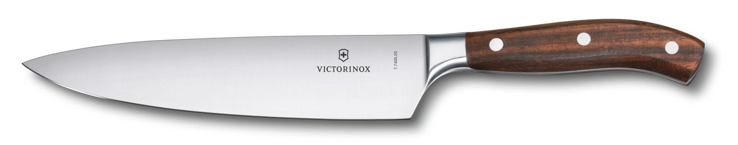 Couteau de Chef Victorinox Grand Maître Wood forgé 20cm manche érable