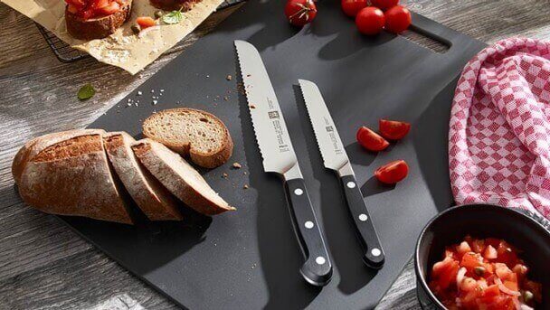 Couteau universel à dents Zwilling Pro forgé 13cm