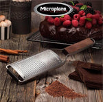 Râpe Microplane Master grains fins manche en noyer