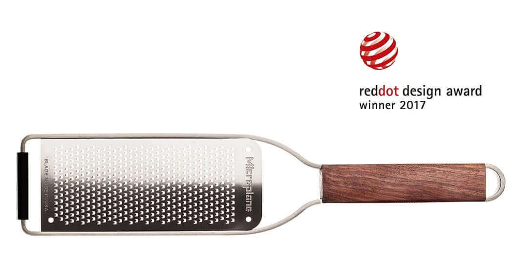Râpe Microplane Master grains fins manche en noyer