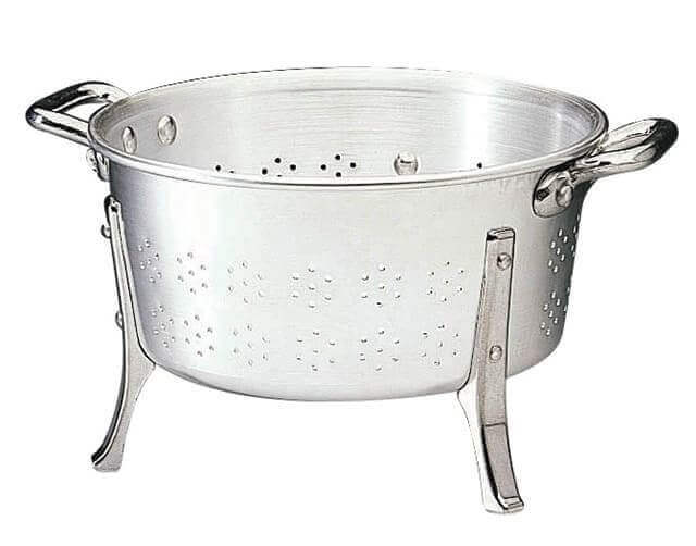 Passoire à gras pro MATFER 36cm en aluminium avec anses