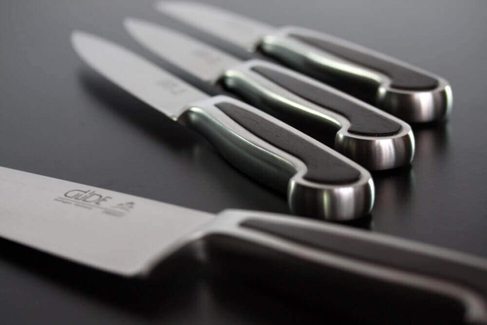 Couteau à steak lame lisse 12cm forgé Delta Güde