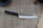 Couteau santoku japonais Shizu Hamono Yamato martelé 18cm manche sombre