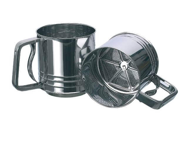 Tamis à farine automatique inox Ø12,3cm