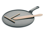 Crêpière en fonte noire 30cm + spatule et râteau en hêtre