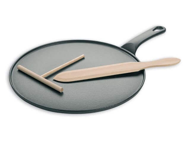 Crêpière en fonte noire 30cm + spatule et râteau en hêtre