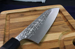 Couteau santoku japonais artisanal martelé Yu Kurosaki Shizuku 16.5cm acier SG2