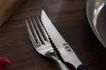 Coffret de table Wusaki 2 couteaux à steak 11cm + 2 fourchettes