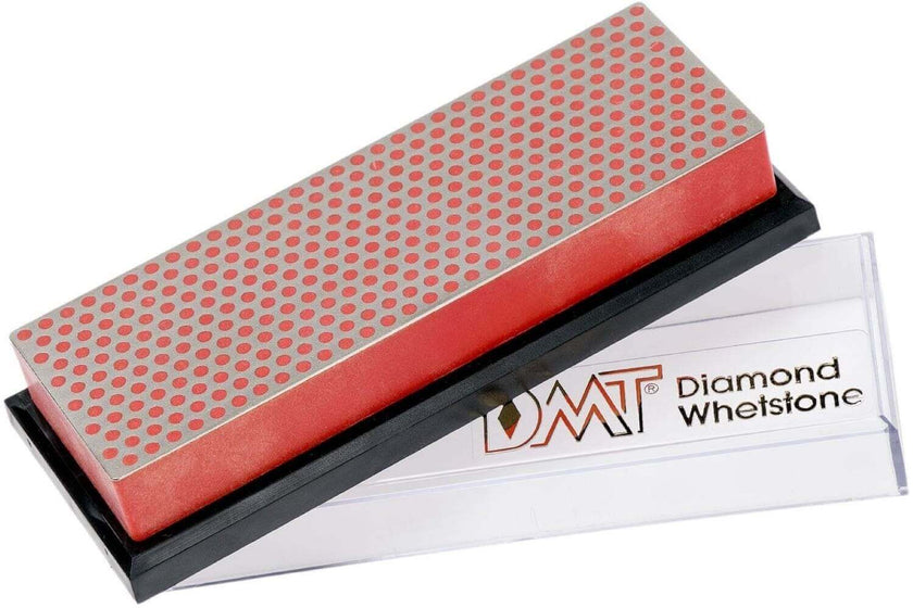 Pierre à aiguiser diamant DMT grain fin rouge avec support