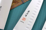 Coffret de 3 couteaux japonais MAC Professional office + chef alvéolé 20cm + chef 24cm