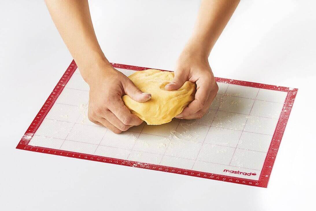 Tapis de cuisson Mastrad gradué en silicone 30x40cm