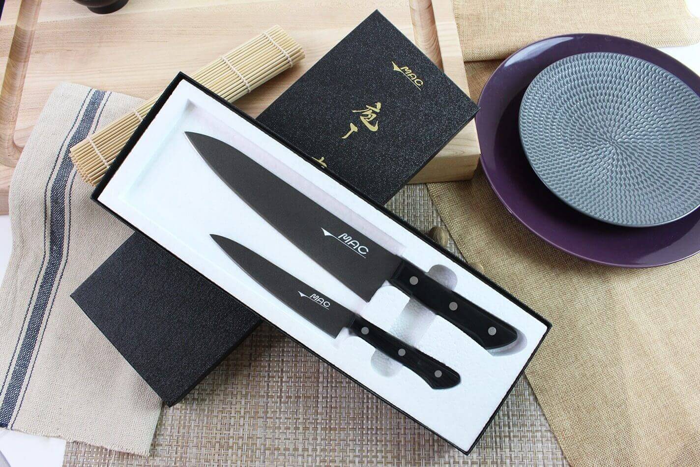 Coffret 2 couteaux japonais MAC Black Universel + Chef 21.5cm