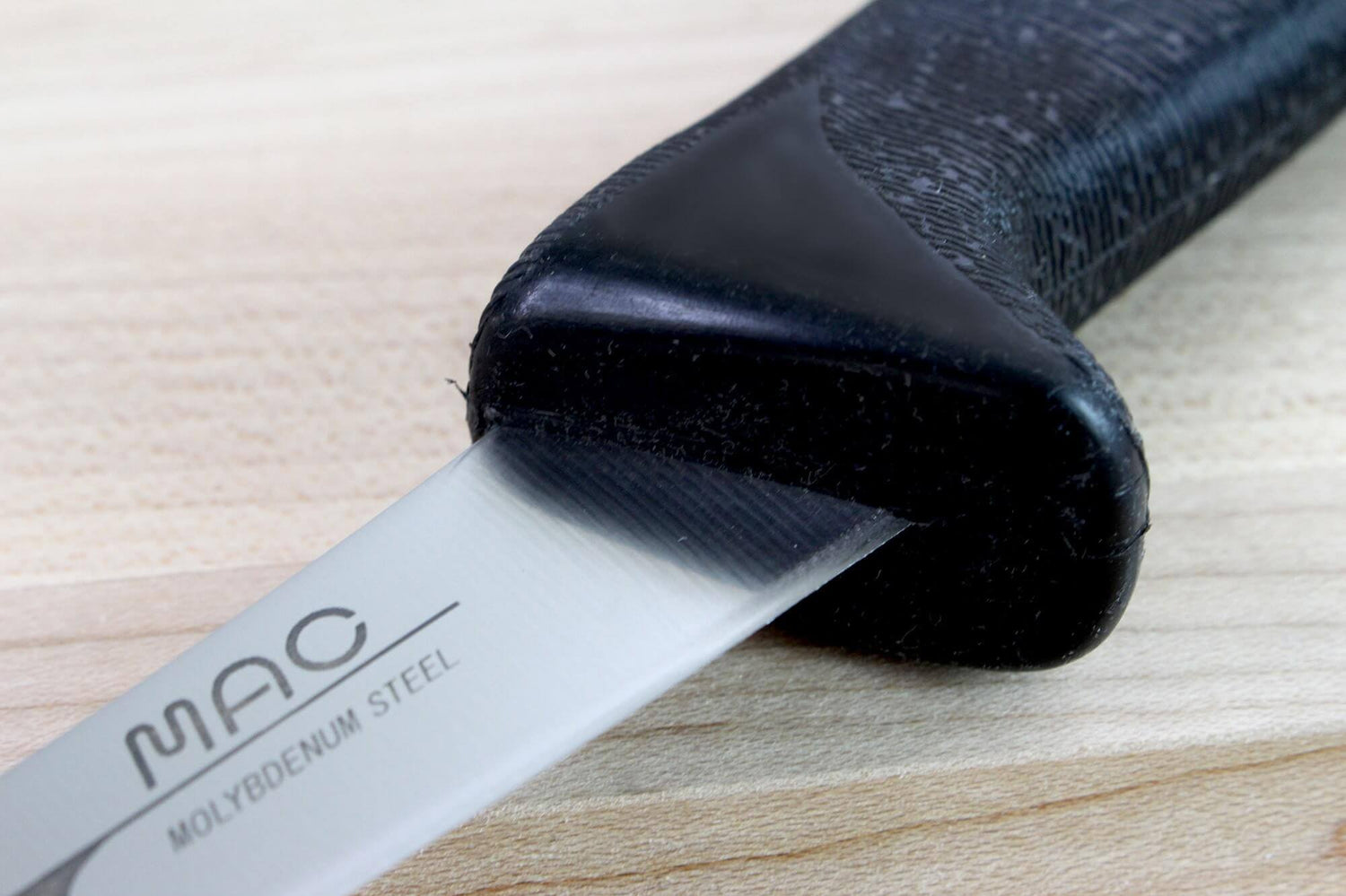 Couteau à désosser japonais MAC Chef 15.5cm