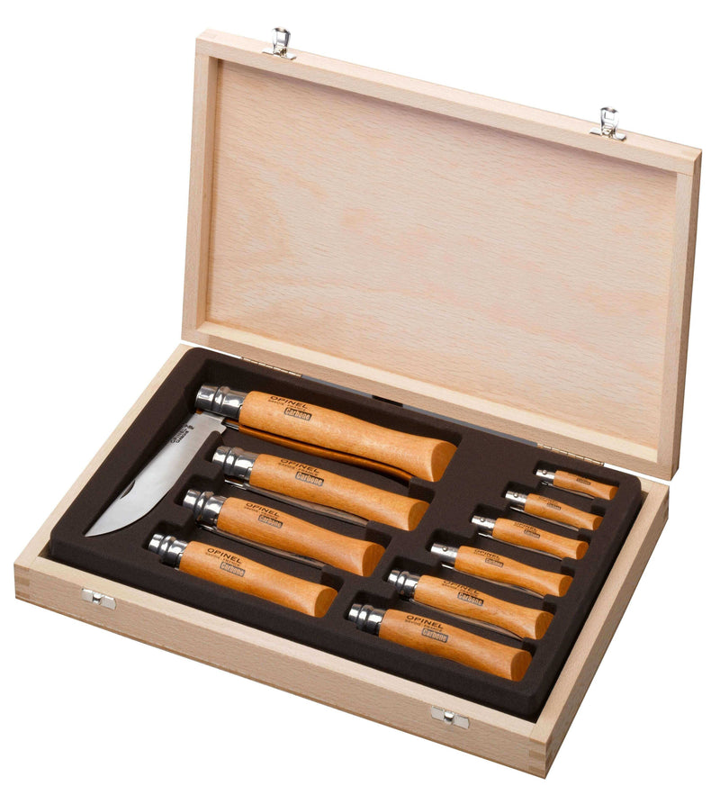 Coffret en bois 10 couteaux Opinel Tradition Carbone manches hêtre