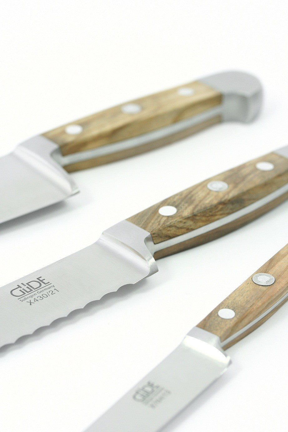 Couteau à pain 21cm forgé Alpha Olive Güde