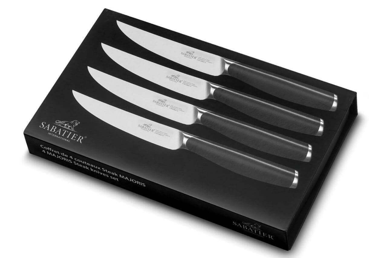 Coffret SABATIER International Majoris 4 couteaux à steak lame lisse 12cm