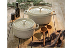 Cocotte STAUB ovale en fonte émaillée truffe blanche - 31 cm
