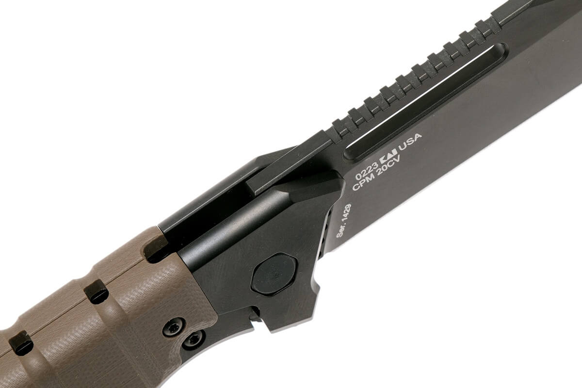 Couteau pliant Zero Tolerance ZT0223 manche G10 Titanium 12,8cm