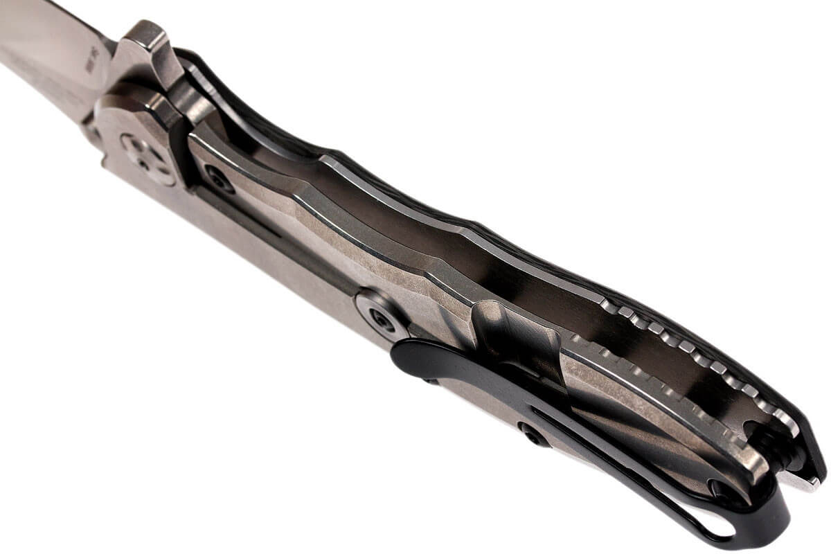 Couteau pliant Zero Tolerance ZT0562CF manche fibre de carbone et titanium 12,2cm
