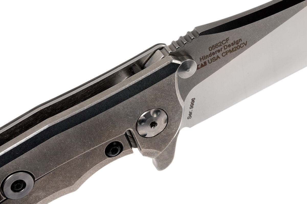 Couteau pliant Zero Tolerance ZT0562CF manche fibre de carbone et titanium 12,2cm