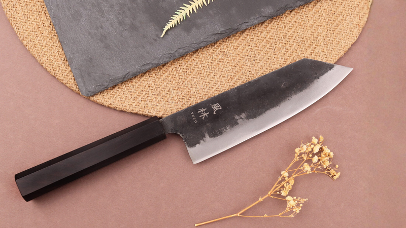 5 raisons de choisir un couteau carbone