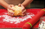 Feuille à pâtisserie Mastrad graduée en silicone rouge 60x40cm