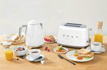 Bouilloire Smeg température réglable années 50 1,7l - Crème