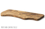 Grande planche à découper aux formes naturelles Continenta en bois d'olivier 50cm