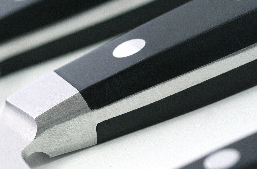 Couteau à désosser Güde Alpha 16cm en acier forgé