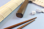 Couteau de chef japonais artisanal Wusaki Unagi AUS10 damas 21cm manche chêne