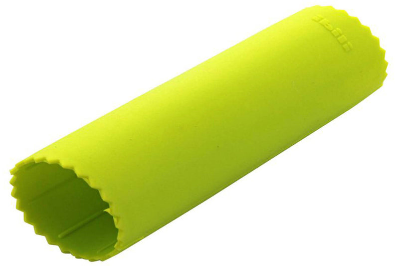 Presse ail rouleau en silicone 14cm - vert