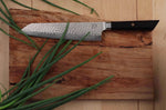 Couteau de chef kiritsuke Kotai lame martelée 20cm manche ébène avec fourreau