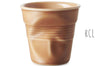 Tasse Revol Espresso Froissé 8cl en porcelaine Terre de Sienne