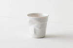 Tasse Revol Espresso Froissé 8cl en porcelaine Blanc Coquille