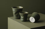 Tasse Revol Espresso Froissé 8cl en porcelaine Vert Garrigue