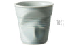 Tasse Revol Cappuccino Froissé 18cl en porcelaine Bleu Mistral