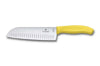Couteau Santoku lame alvéolée inox 17cm manche jaune Victorinox 6.8526.17L8