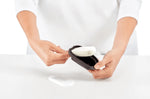 Set de 4 moules à glace Lékué Classic Creamy + pot en silicone noir