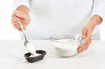Set de 4 moules à glace Lékué Classic Creamy + pot en silicone noir