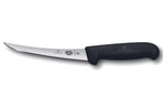 Couteau à désosser Victorinox 5.6603.15 lame 15cm manche en fibrox noir